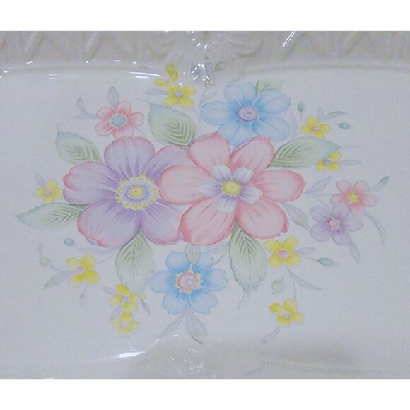 Vintage Floral Ceramic Cream-Coloured Tray - Picture 3 of 8